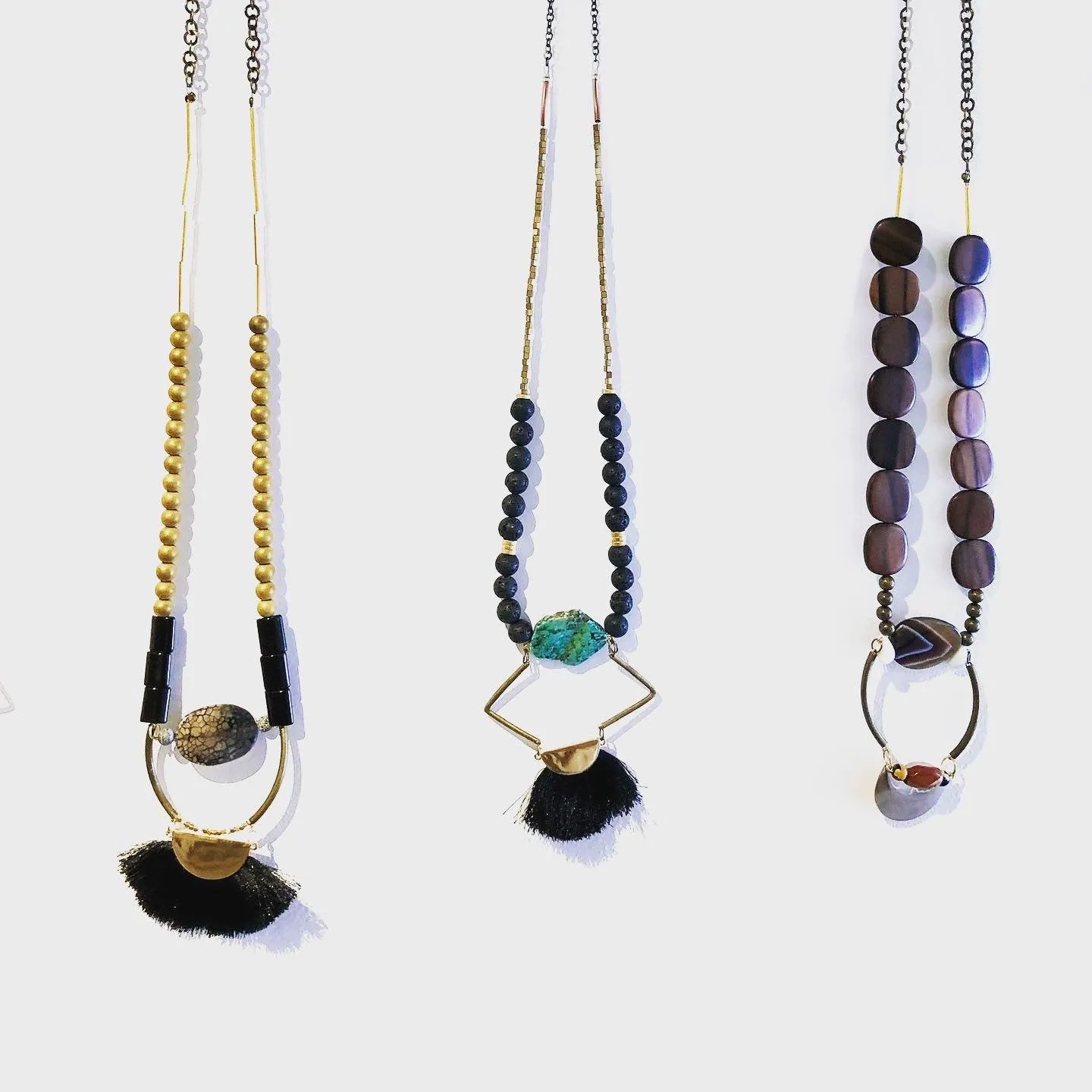 Stone balance pendant