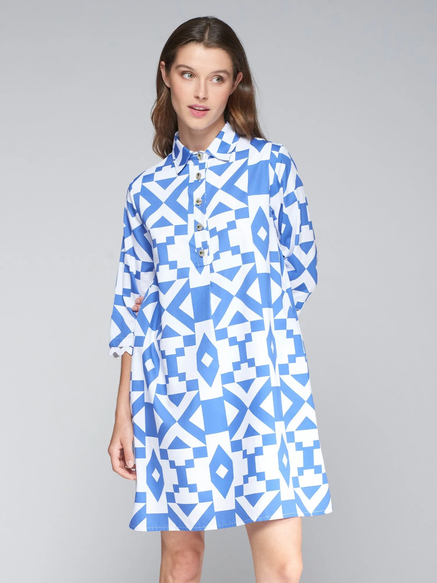 Vi32337 Geometric Shift Dress